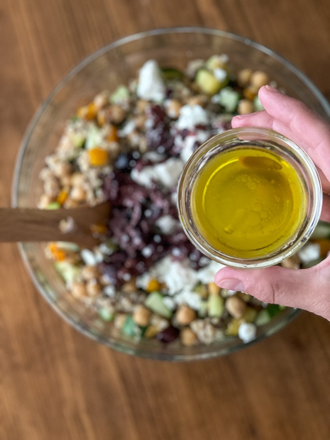 greek salad dressing with lemon and olive oil