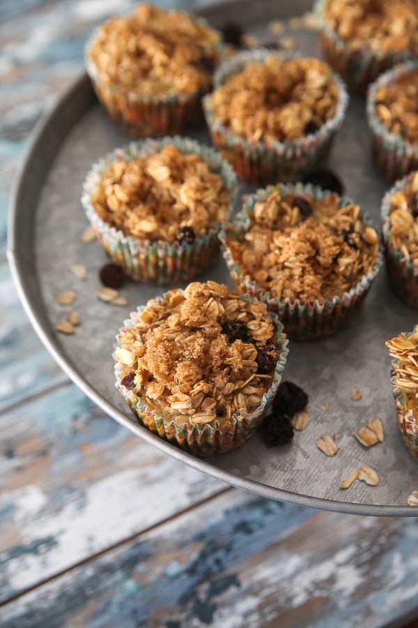 Cinnamon Raisin Baked Oatmeal Muffin Cups