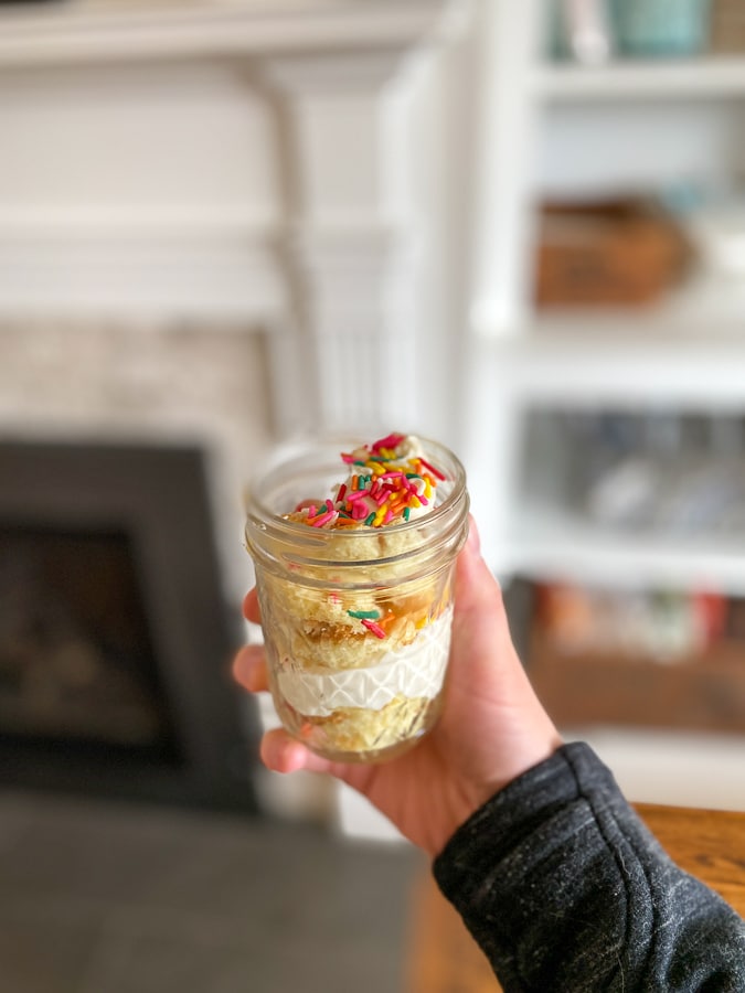 Beautycounter Holiday Sets + cake in a jar