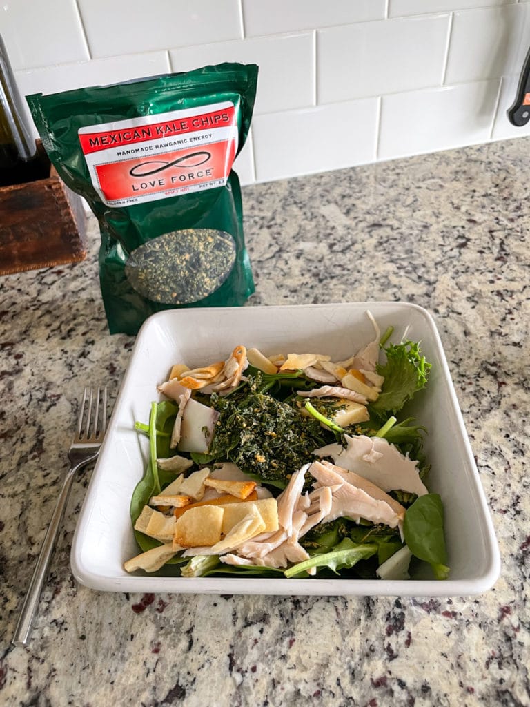 Salad With Kale Chips
