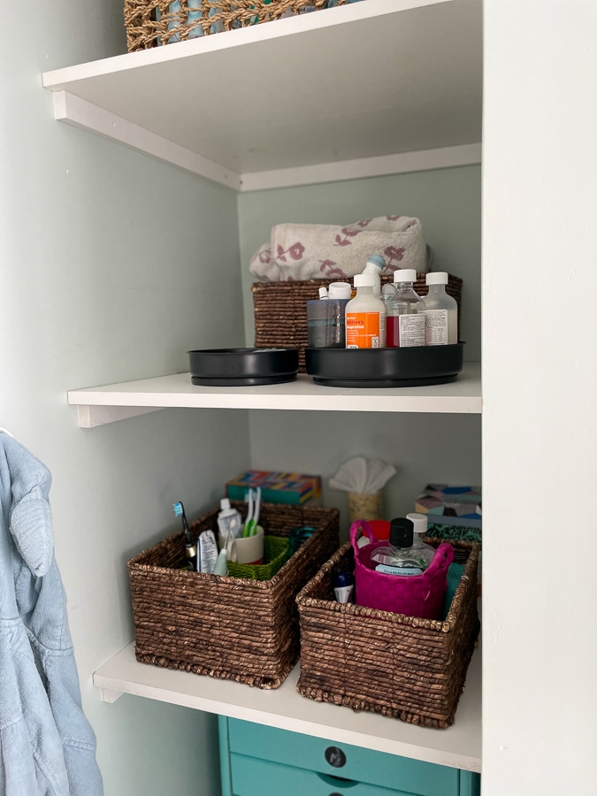 how to organize medicines