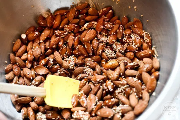 maple sesame almonds