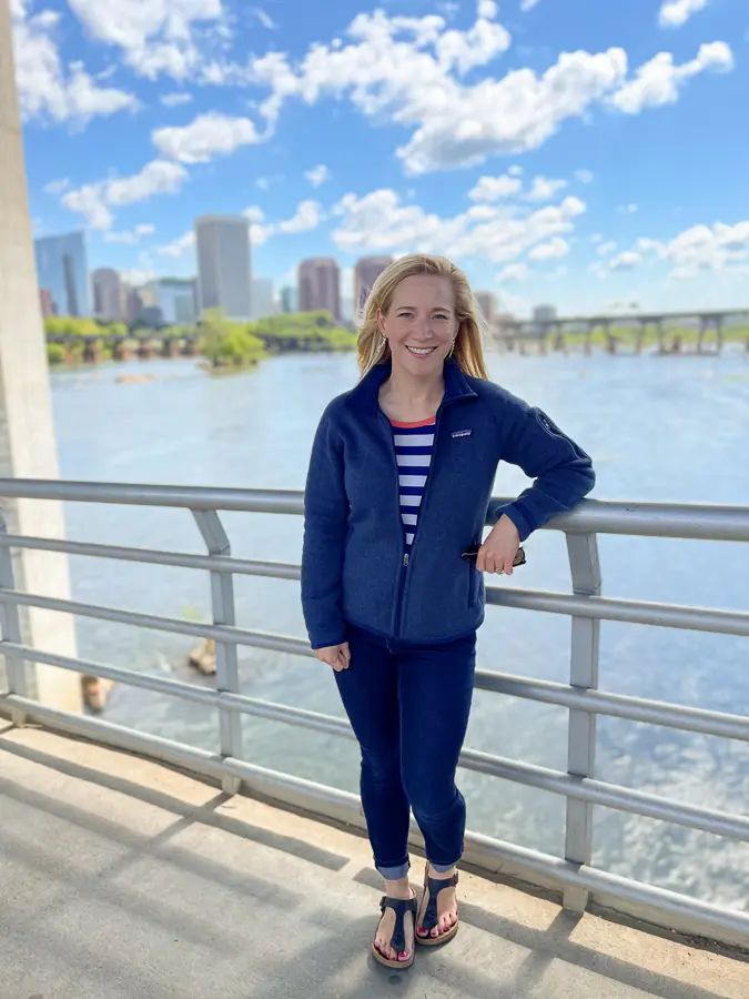 kath on the richmond bridge