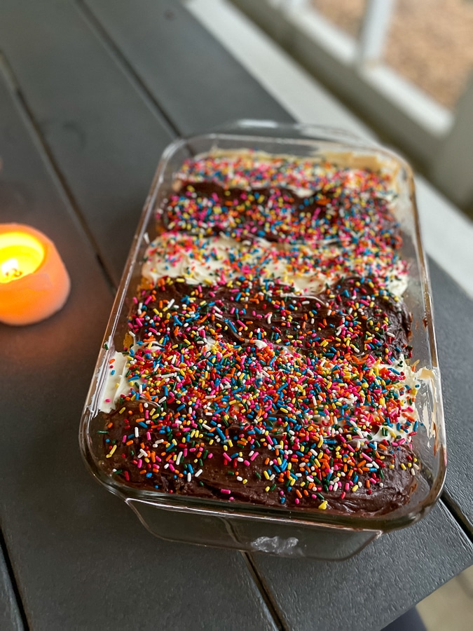 Shore Is Beautiful | birthday cake