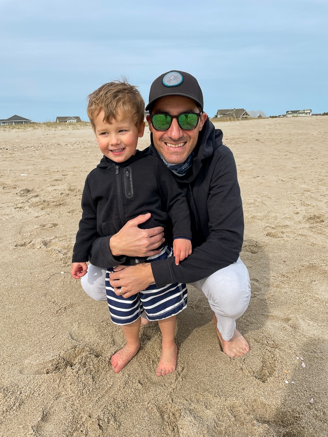 dad and son matching black hoodies