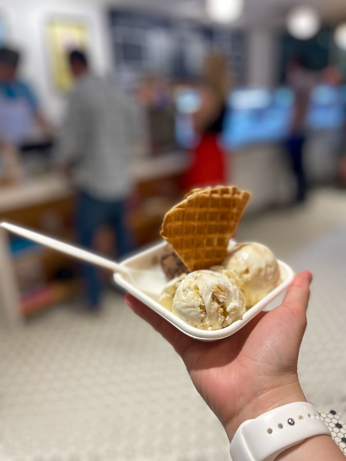 Gooey Butter Cake ice cream