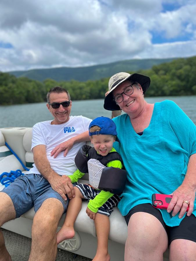 pontoon boat experience