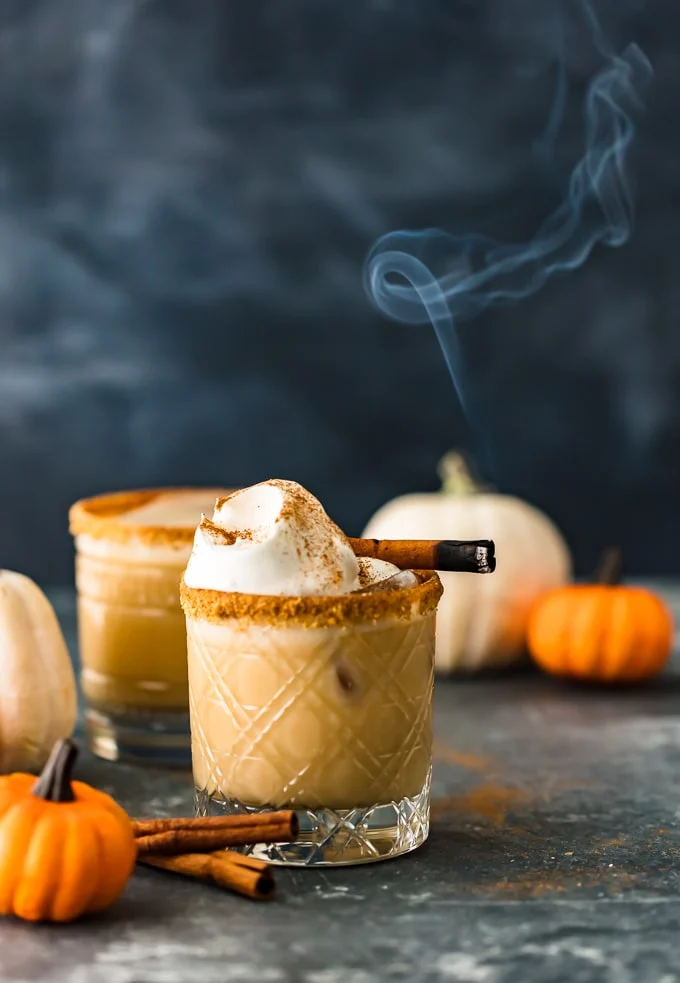 Pumpkin Spice White Russian Cocktails For Thanksgiving