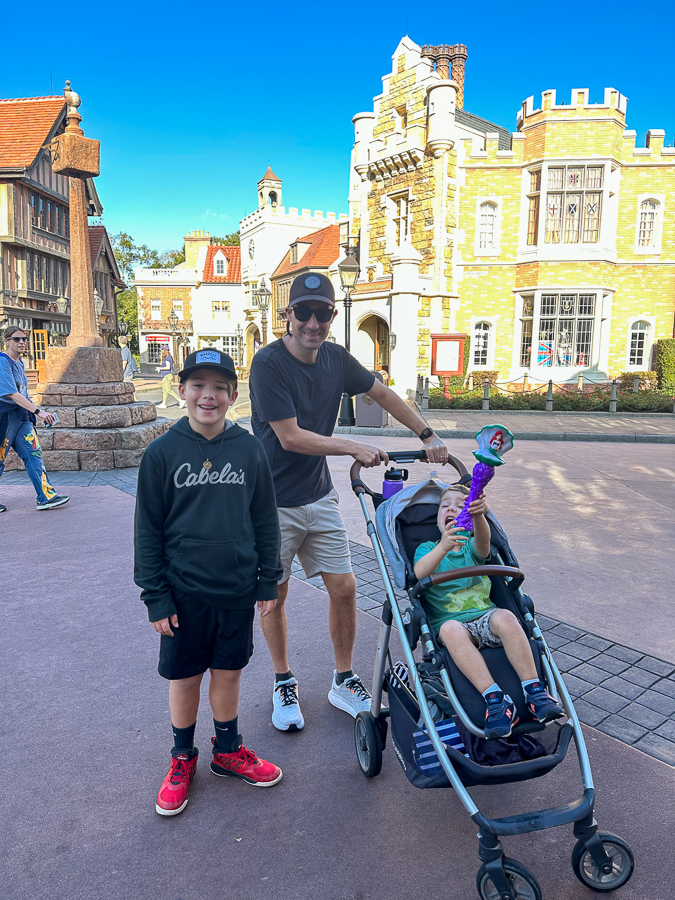 Should I bring a stroller to Disney? 