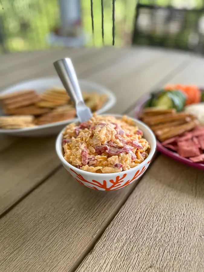 Homemade Pimento Cheese Dip | healthy dipping sauces