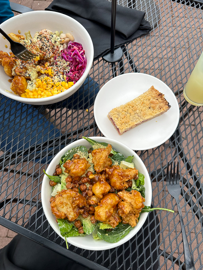 lunch at Botanical