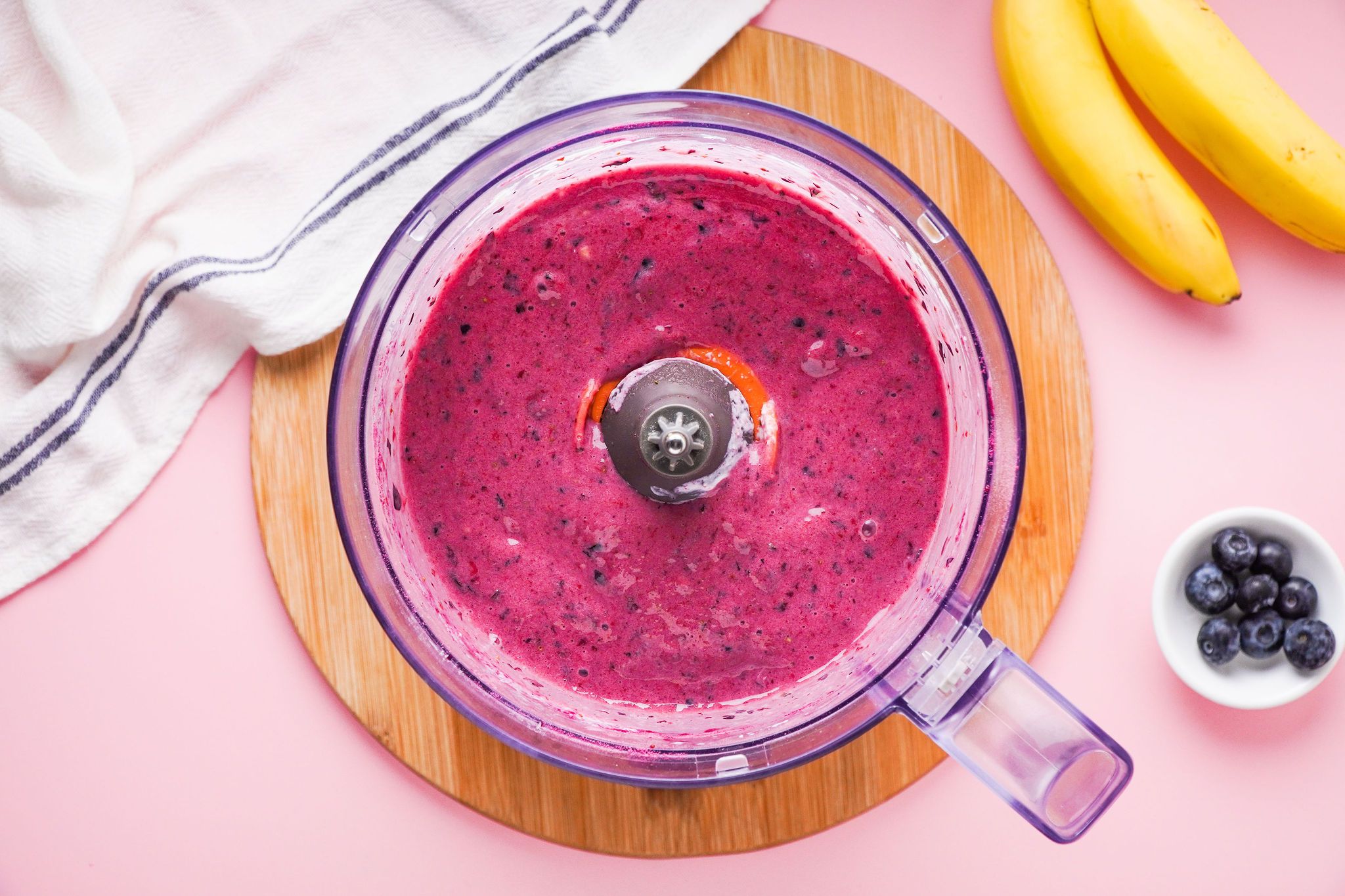 blended acai bowl ingredients in blender