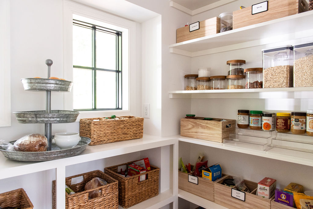 walk-in pantry organization ideas