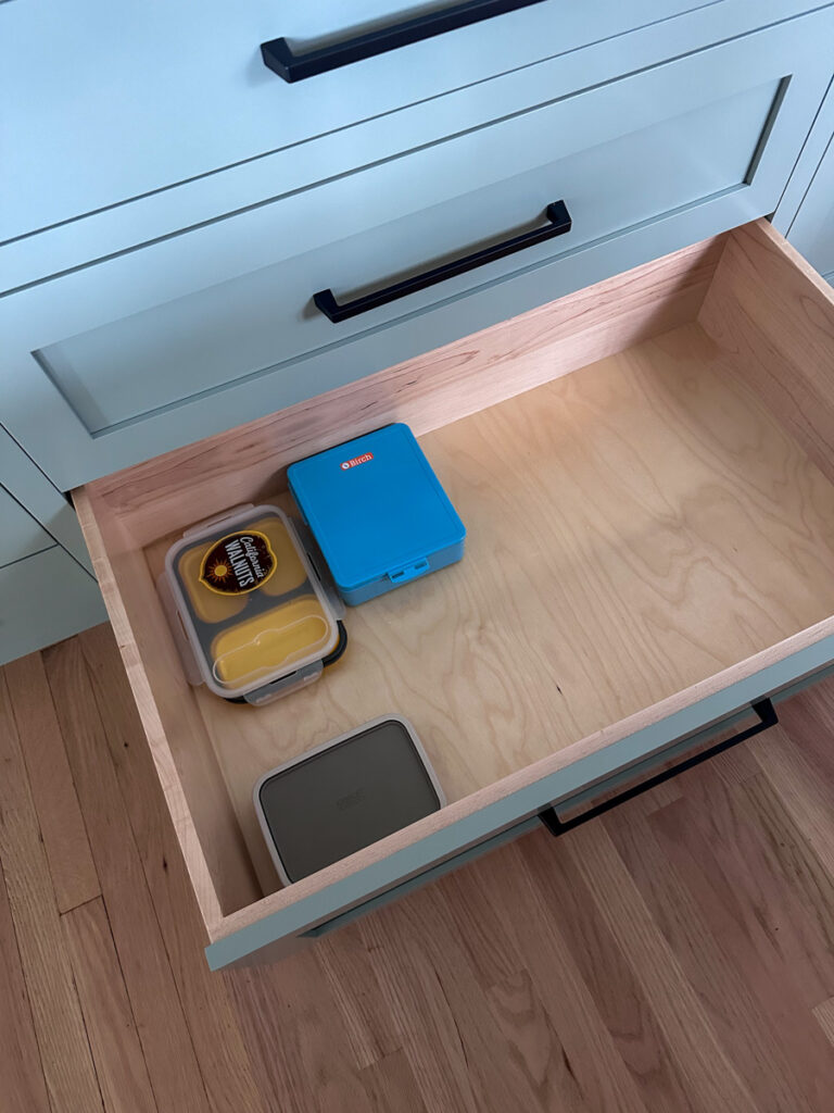 Lunchbox Drawer