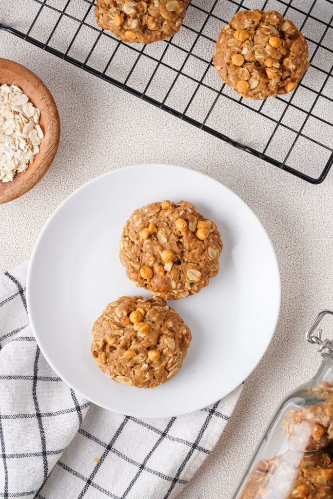 Butterscotch Oatmeal Cookies recipe