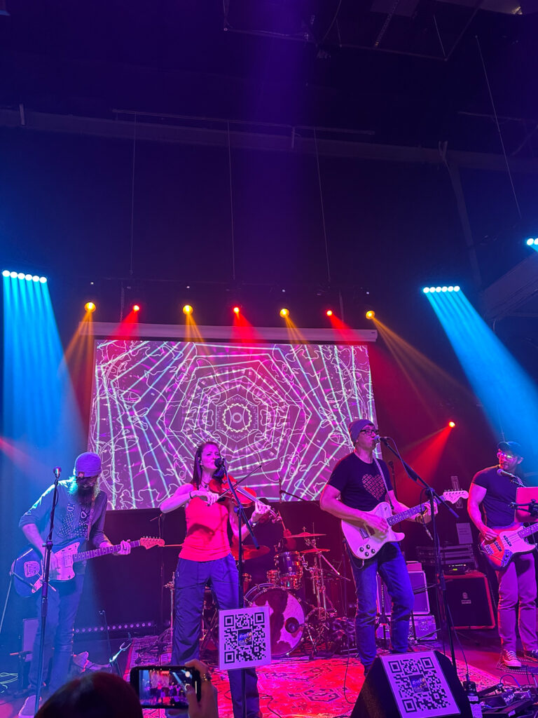 Brisk band