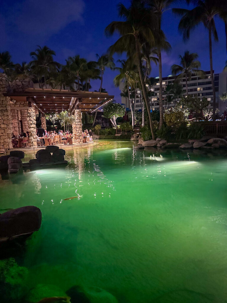 Hyatt Ruinas at night