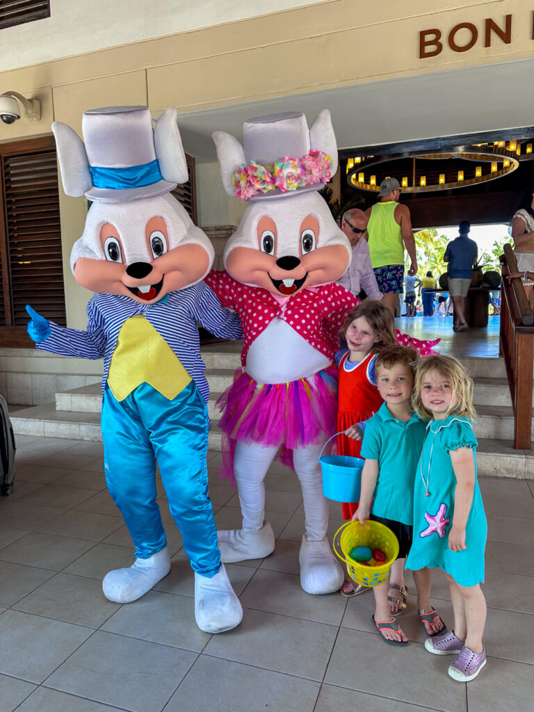 Hyatt Regency Aruba Easter egg