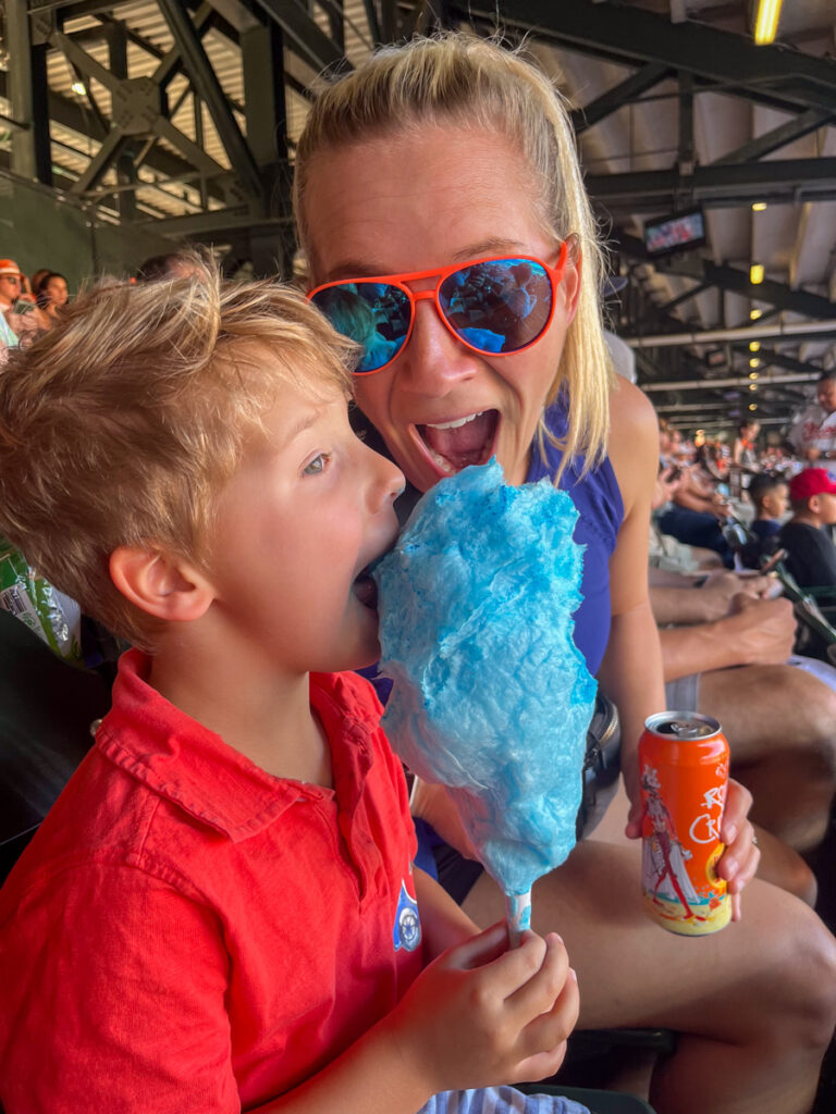 Kath Eats Blogger Kath Younger shares a photo her and her kid eating cottong candy