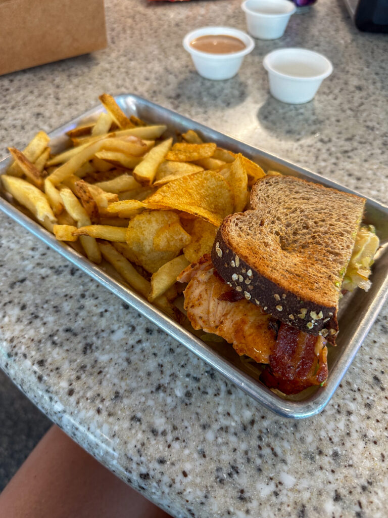 Kath Eats Blogger Kath Younger shares her Family Trip To Baltimore - in photo: fries and sandwich from a cafe 