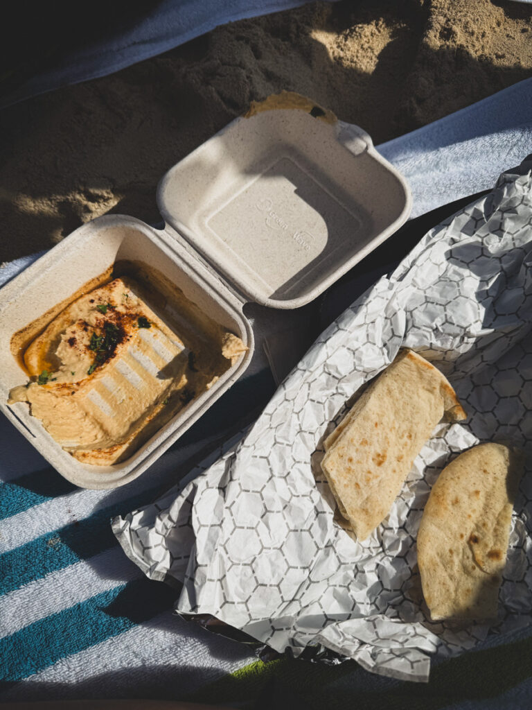 hummus snack