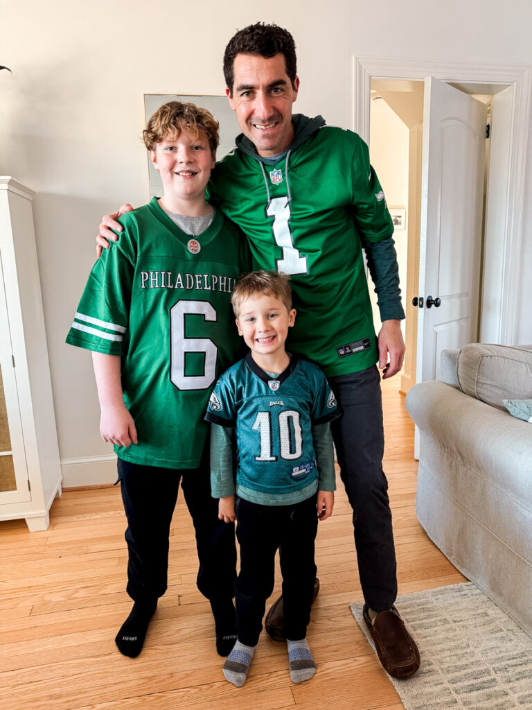 Eagles family