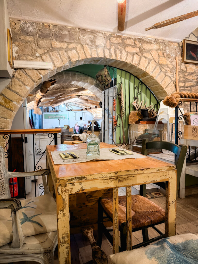 inside Pomata Bistro