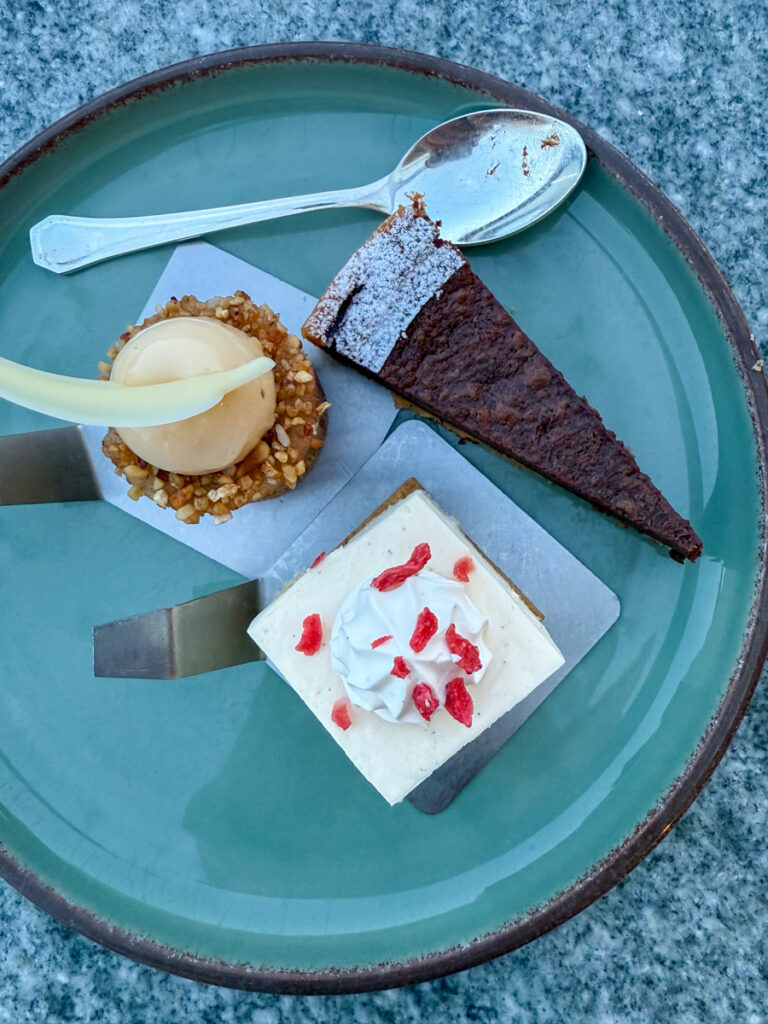 Marketplace dessert