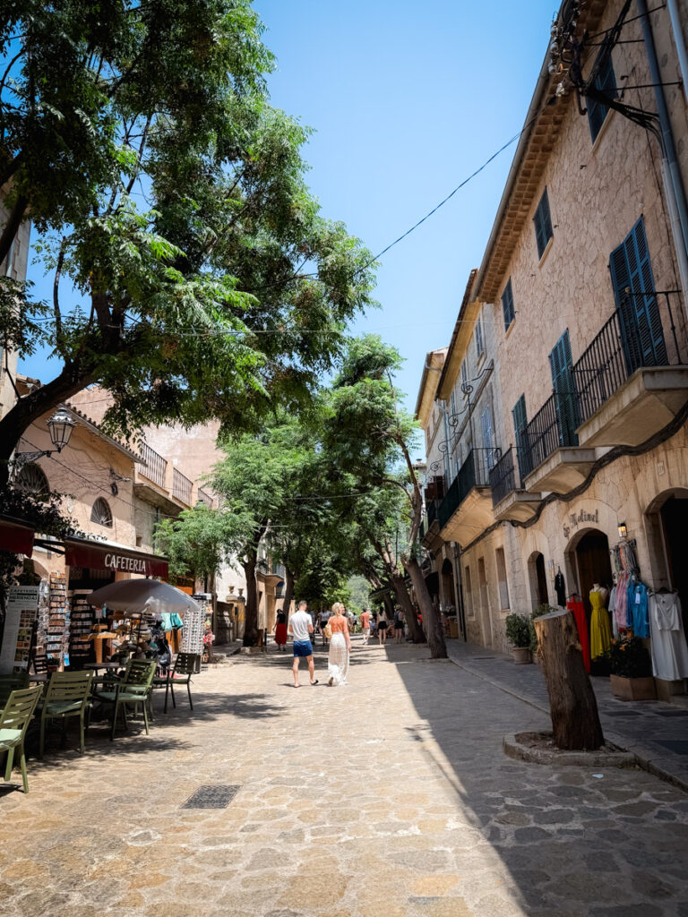 Valldemossa streets