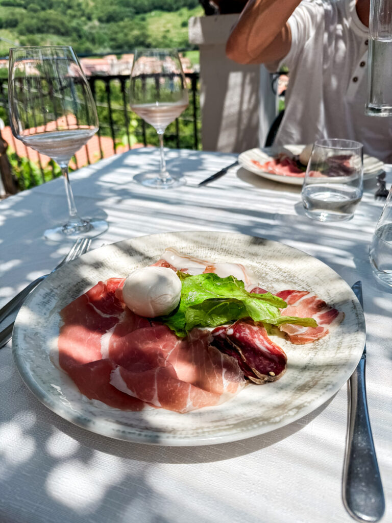 Rosé with appetizers