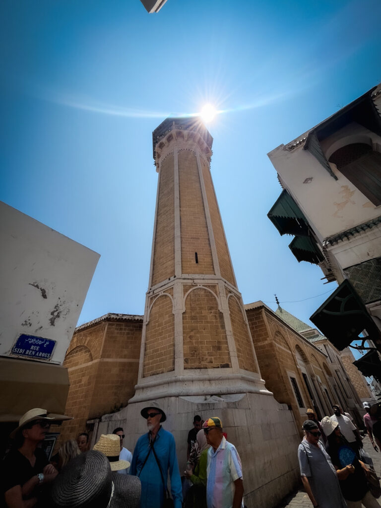 Tunis travel