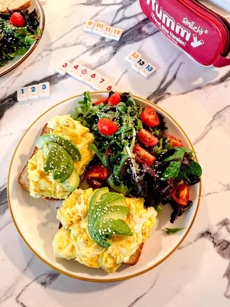 Avocado Toast with Egg and salad
