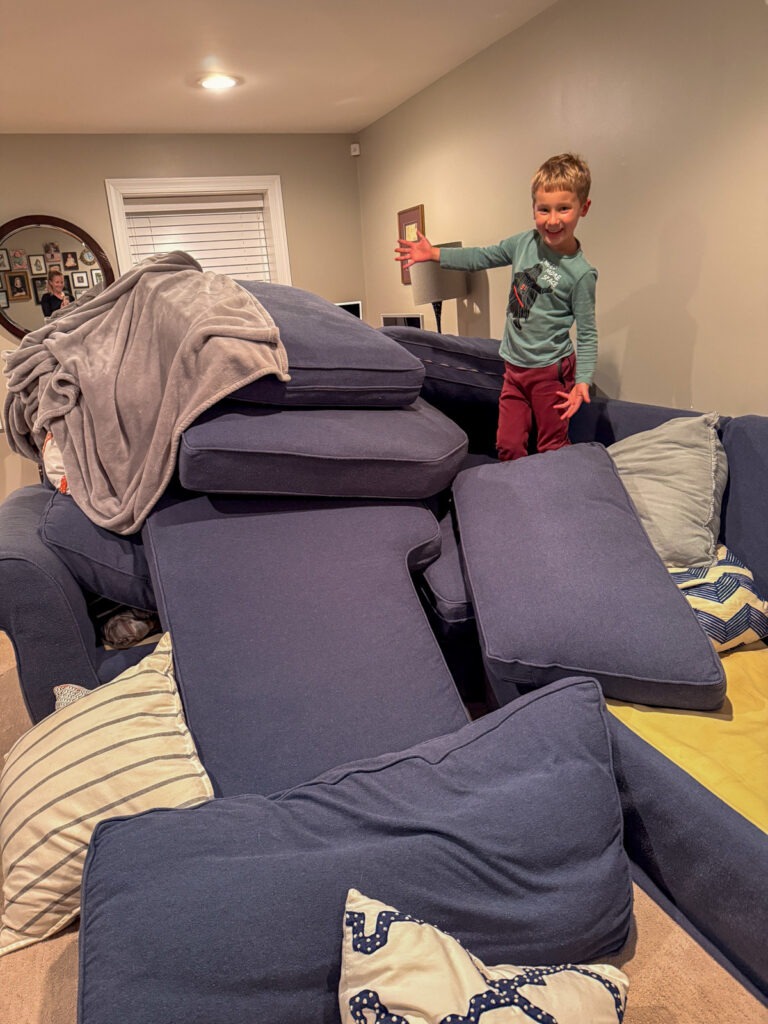 couch fort couch fort